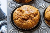 5-Minute Fluffiest Pumpkin Oat Flour Muffins