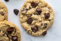 Chewy Oat Flour Chocolate Chip Cookies