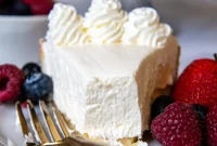 Ultra Easy Silky No Bake Gluten Free Cheesecake