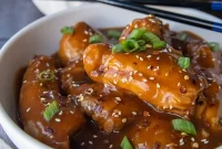 Sticky Honey Garlic Pressure Cooker Chicken Thighs
