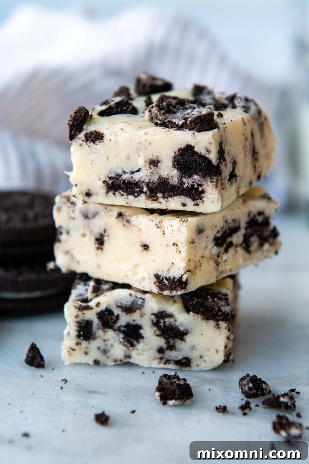 a stack of cookies and creme fudge.